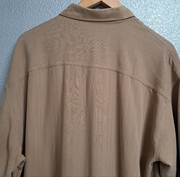 Bill Blass 100% Silk Button Down Shirt   Size XL - Picture 8 of 10